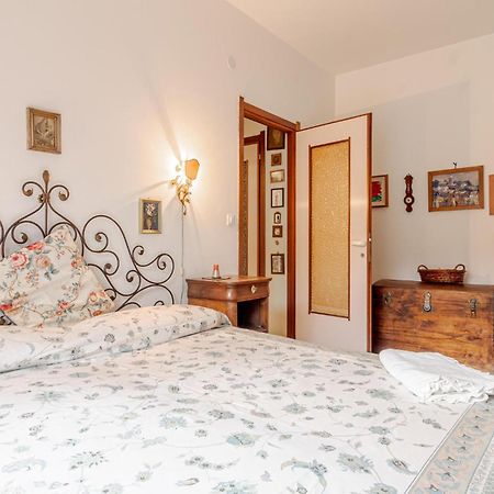 1 Bedroom Lovely Apartment In Rapallo Ngoại thất bức ảnh