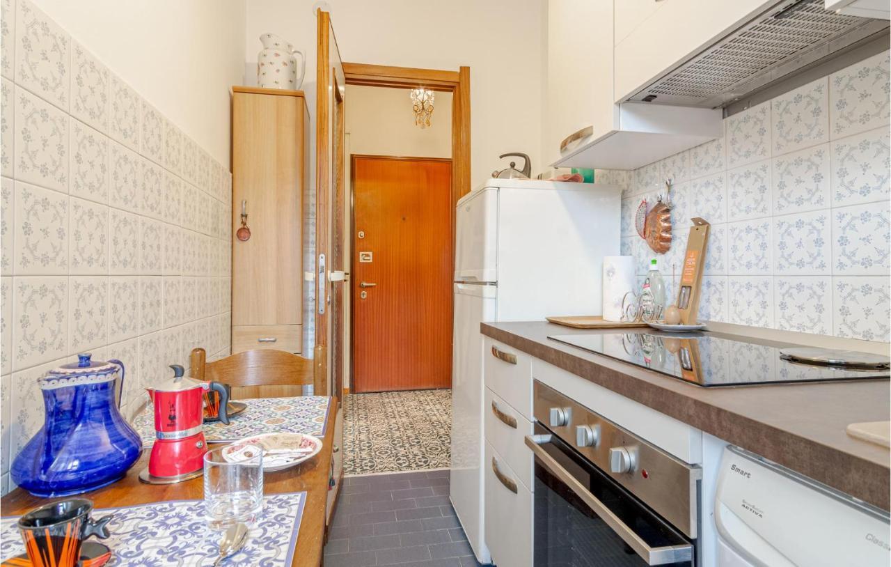 1 Bedroom Lovely Apartment In Rapallo Ngoại thất bức ảnh